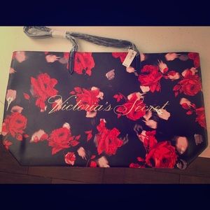 Victoria’s Secret Tote